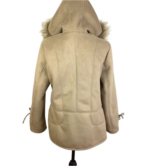 MIDTOWN VINTAGE FAUX SUEDE AND FUR COAT - Picture 7 of 9